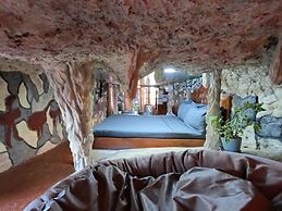 Gratum Beach Resort