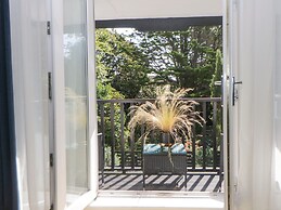 Brompton Gardens