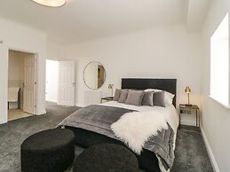Brompton Gardens