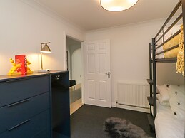 Brompton Gardens