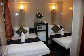Leisure Hostel