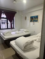 Leisure Hostel