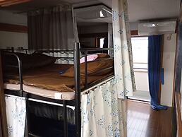 GUEST HOUSE SAKAE - Hostel
