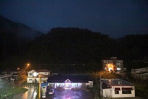 Suanbo Hot Spring Healing Hotel