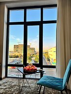 Garnet Mir Hotel