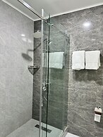 Garnet Mir Hotel