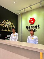Garnet Mir Hotel