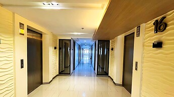 Shore 2 Residences