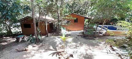 Hotel Cabinas La Playa