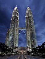 Star Residence by Axquisite Suites