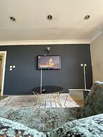 Petek Hotel