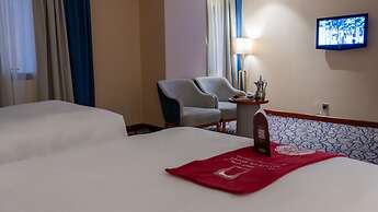 Al Safwah Hotel Tower 1