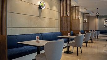 Al Safwah Hotel Tower 1