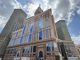 Al Safwah Hotel Tower 1
