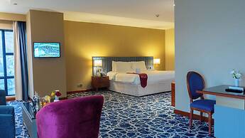 Al Safwah Hotel Tower 1