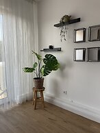 GREEN HILL Apartment