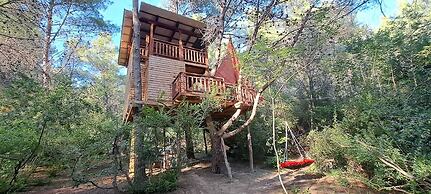TreeHouses Ljubač Glamping Robinson