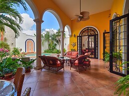 Casa Oasis Guest House and Spa