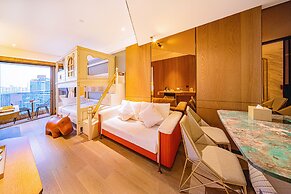 YOHO Treasure Island Hotel