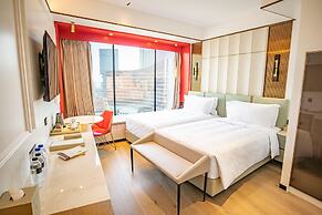 YOHO Treasure Island Hotel