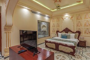 R Chandras Palace