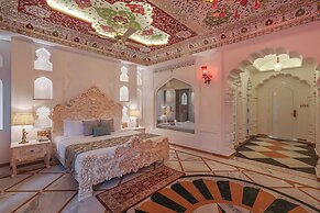 R Chandras Palace