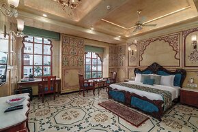 R Chandras Palace