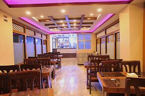 Hotel Aarati