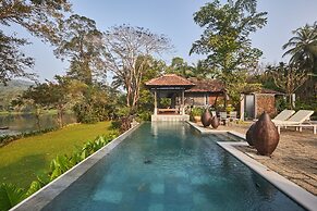 Periyar River lodge