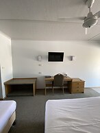 Acacia Rose Motor Inn