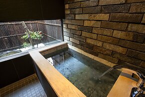 Rinn Shijo Machiya