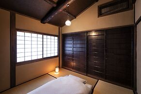Rinn Shijo Machiya