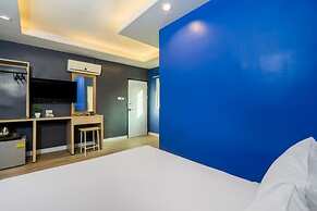 Metro Link Ratchada Hotel