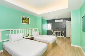 Metro Link Ratchada Hotel