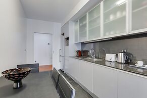 Ramos apartment by HRM