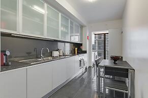 Ramos apartment by HRM