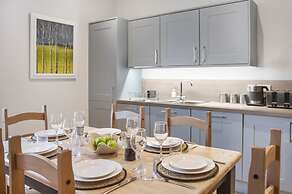 The Woodside Apartments