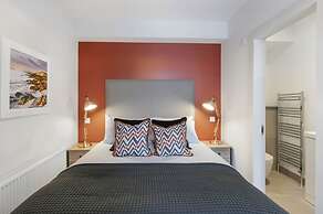 The Woodside Apartments