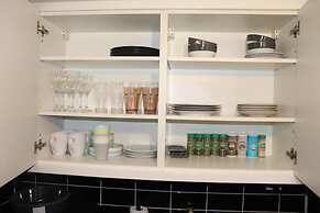 Immaculate 2-bed Apartment in Dagenham