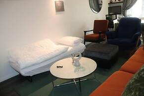 Immaculate 2-bed Apartment in Dagenham