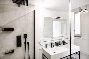 Iommella Luxury Flat - Adami