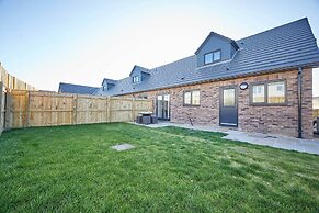 Host Stay Sunflower Cottage
