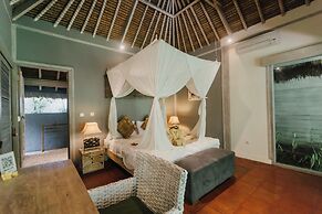 Maylie Bali Villa & Bungalow
