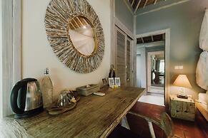 Maylie Bali Villa & Bungalow