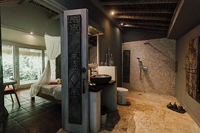Maylie Bali Villa & Bungalow