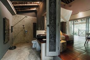 Maylie Bali Villa & Bungalow