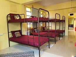 Hotel O Arriva Travellers