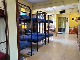 Hotel O Arriva Travellers