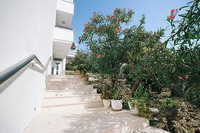 The Rooftop Apartment with Sea view