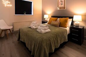 Get Away Home With Hot Tub Sleeps 6